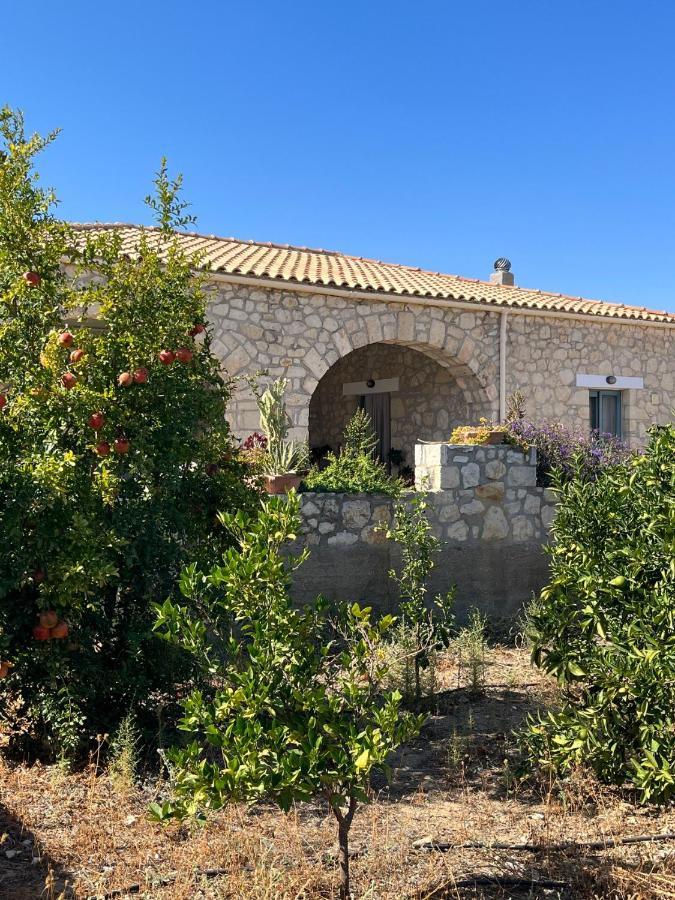 Katerina'S Rest Stone Ηouse Villa Charakas Exterior photo