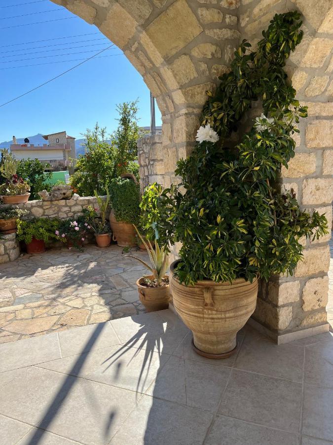 Katerina'S Rest Stone Ηouse Villa Charakas Exterior photo